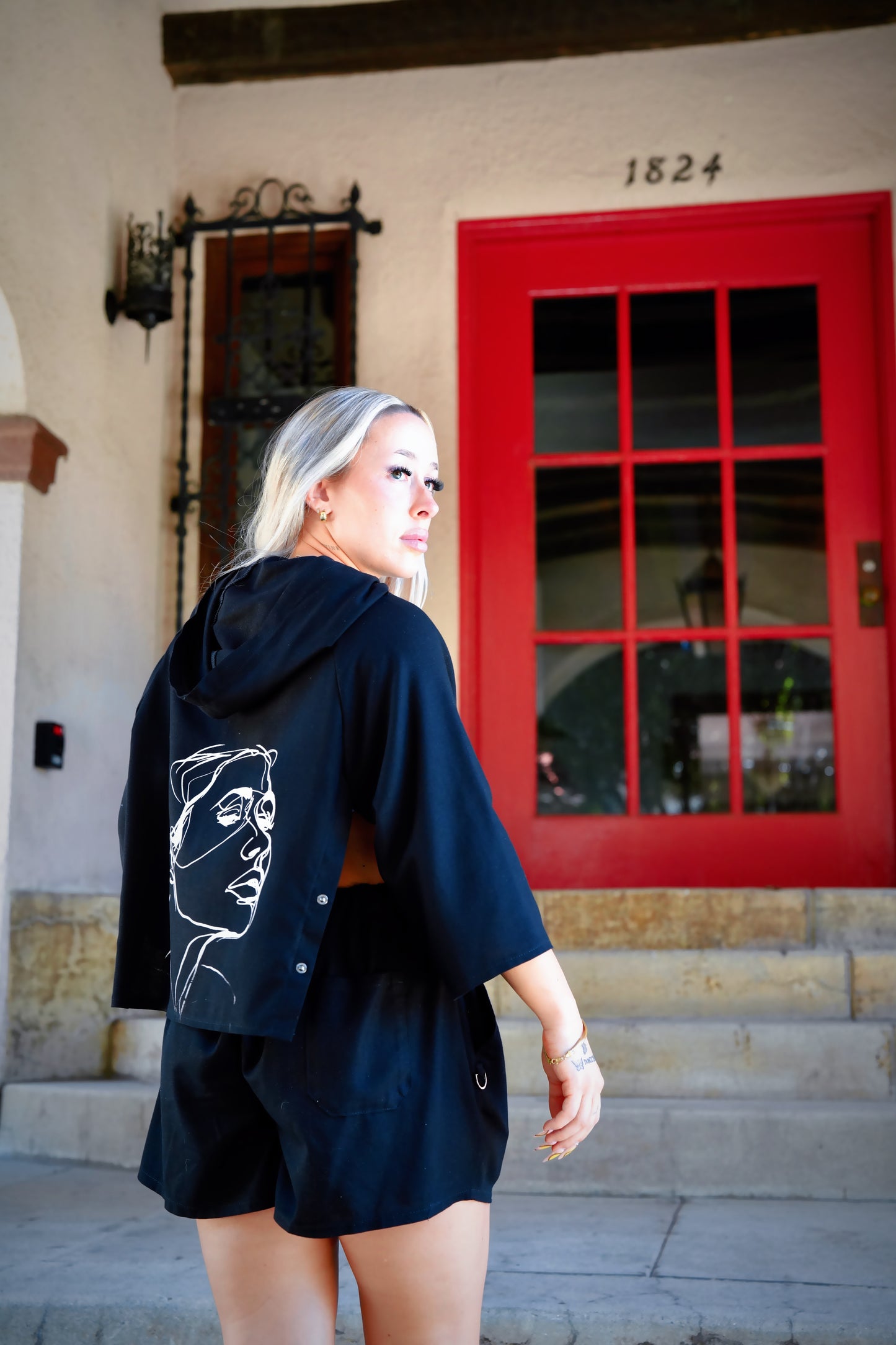Lowlight Crop Hoodie Black