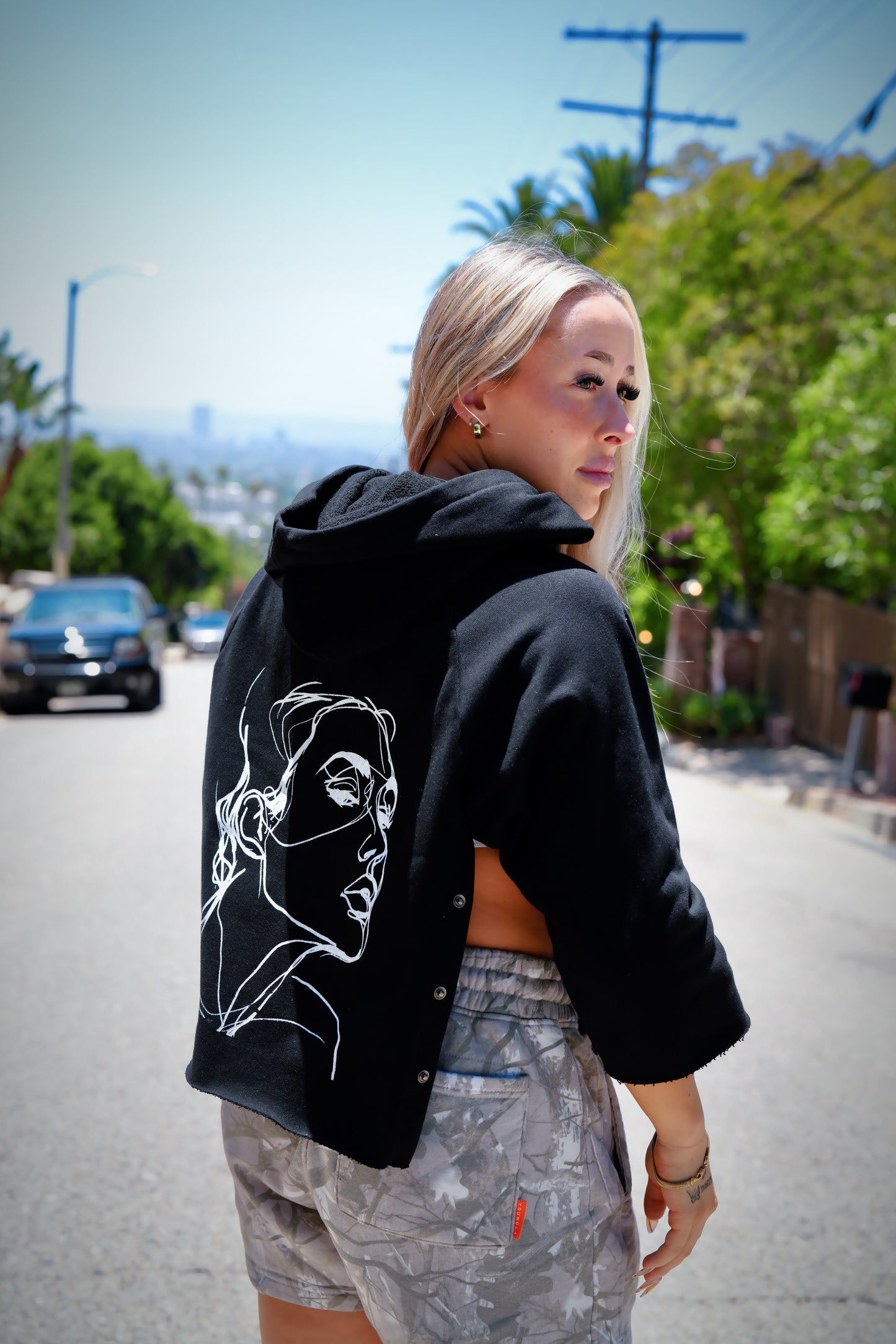 Lowlight Crop Hoodie (French Terry Edition) Black