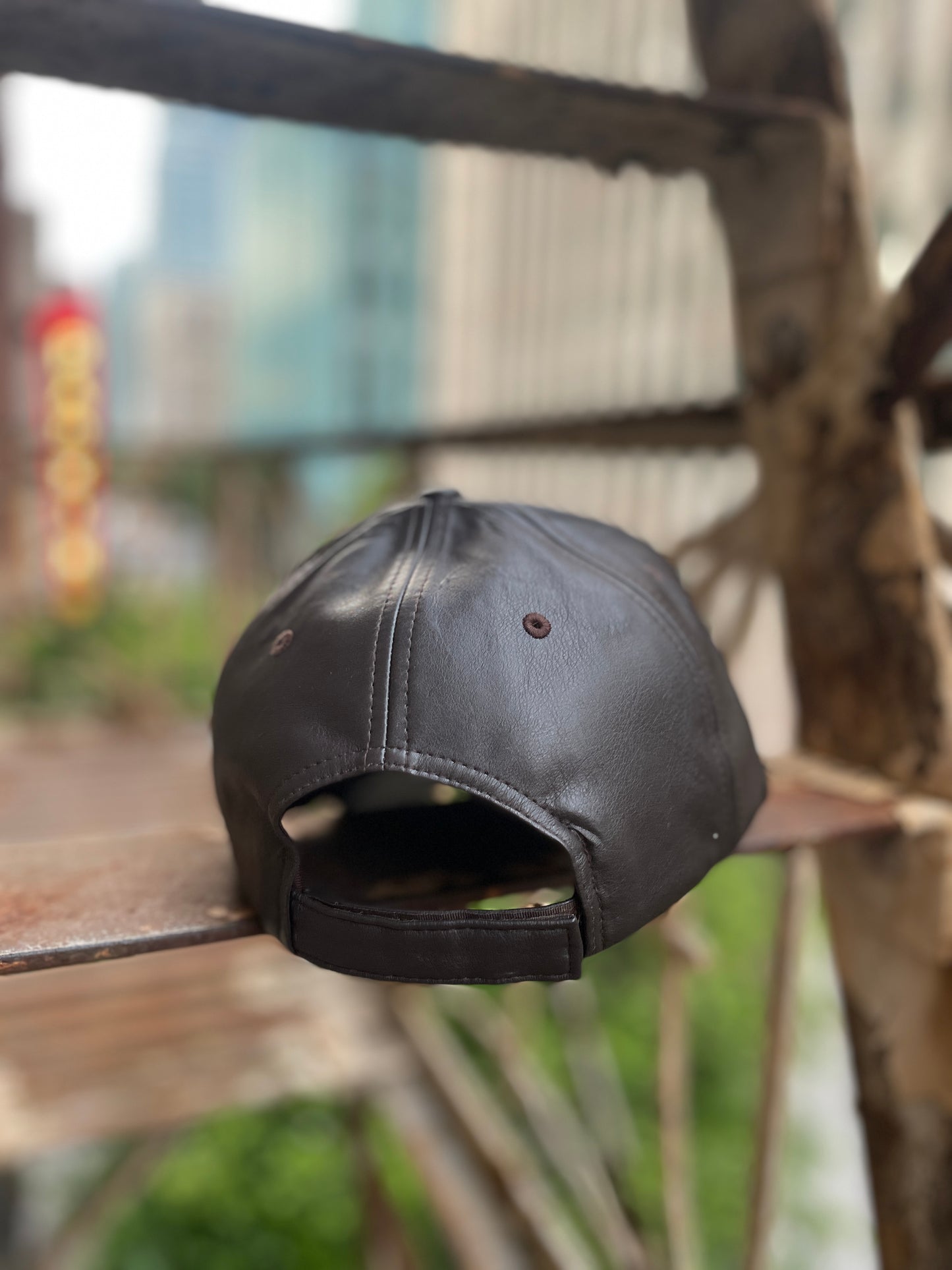 Retro Edge Cap