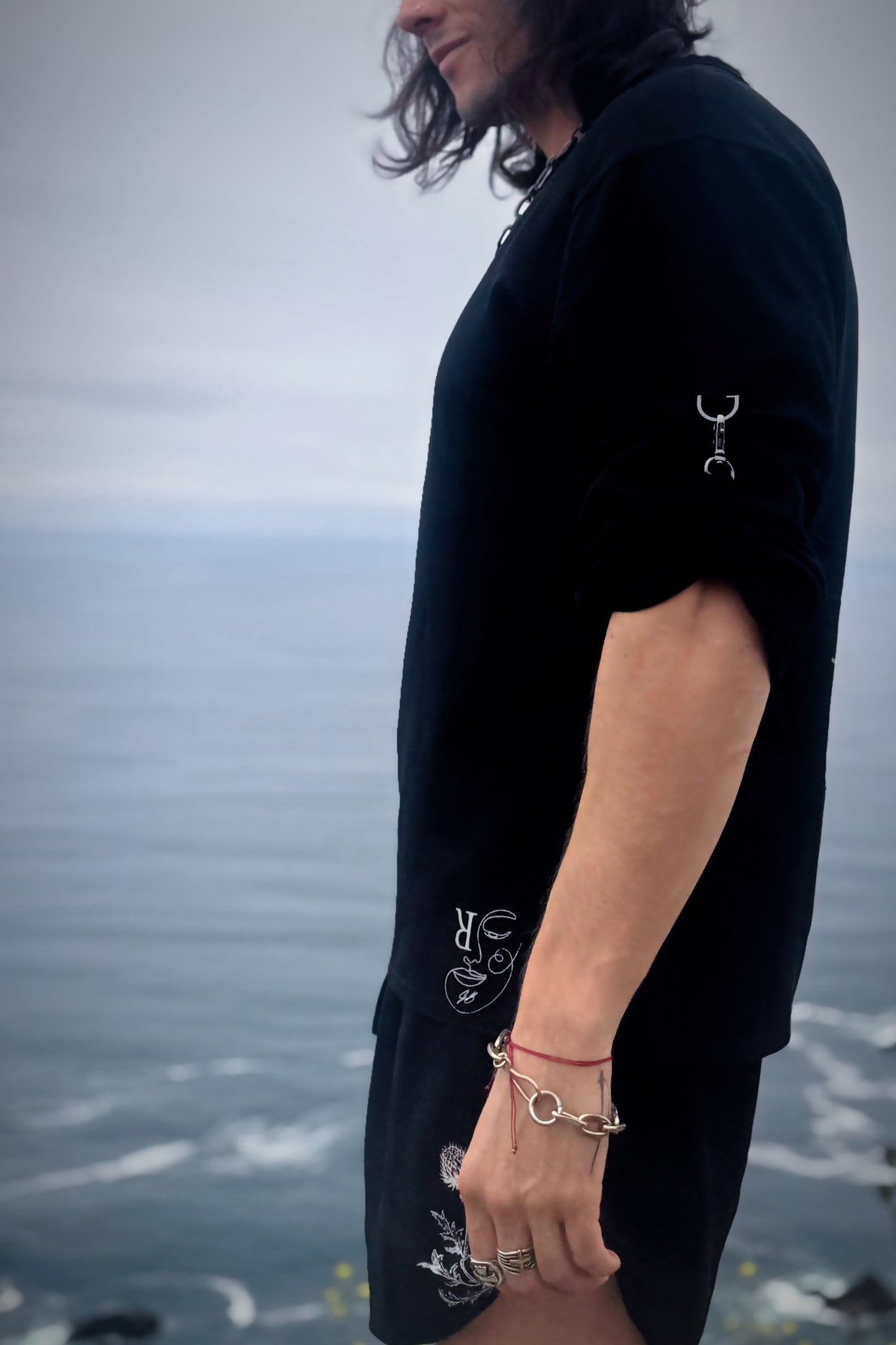 Anchorlight
 Long Sleeve Black