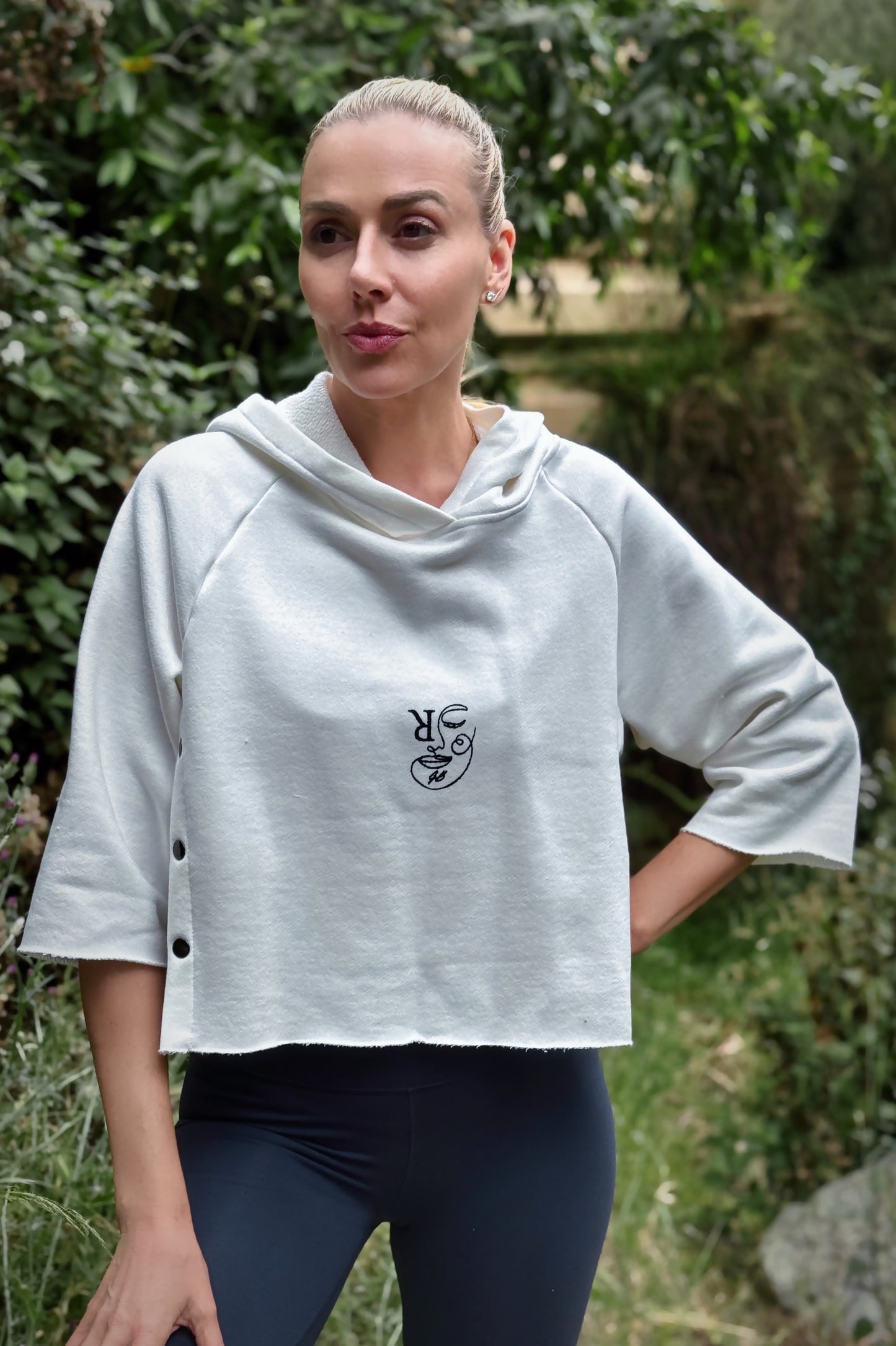 Lowlight Crop Hoodie (French Terry Edition) White