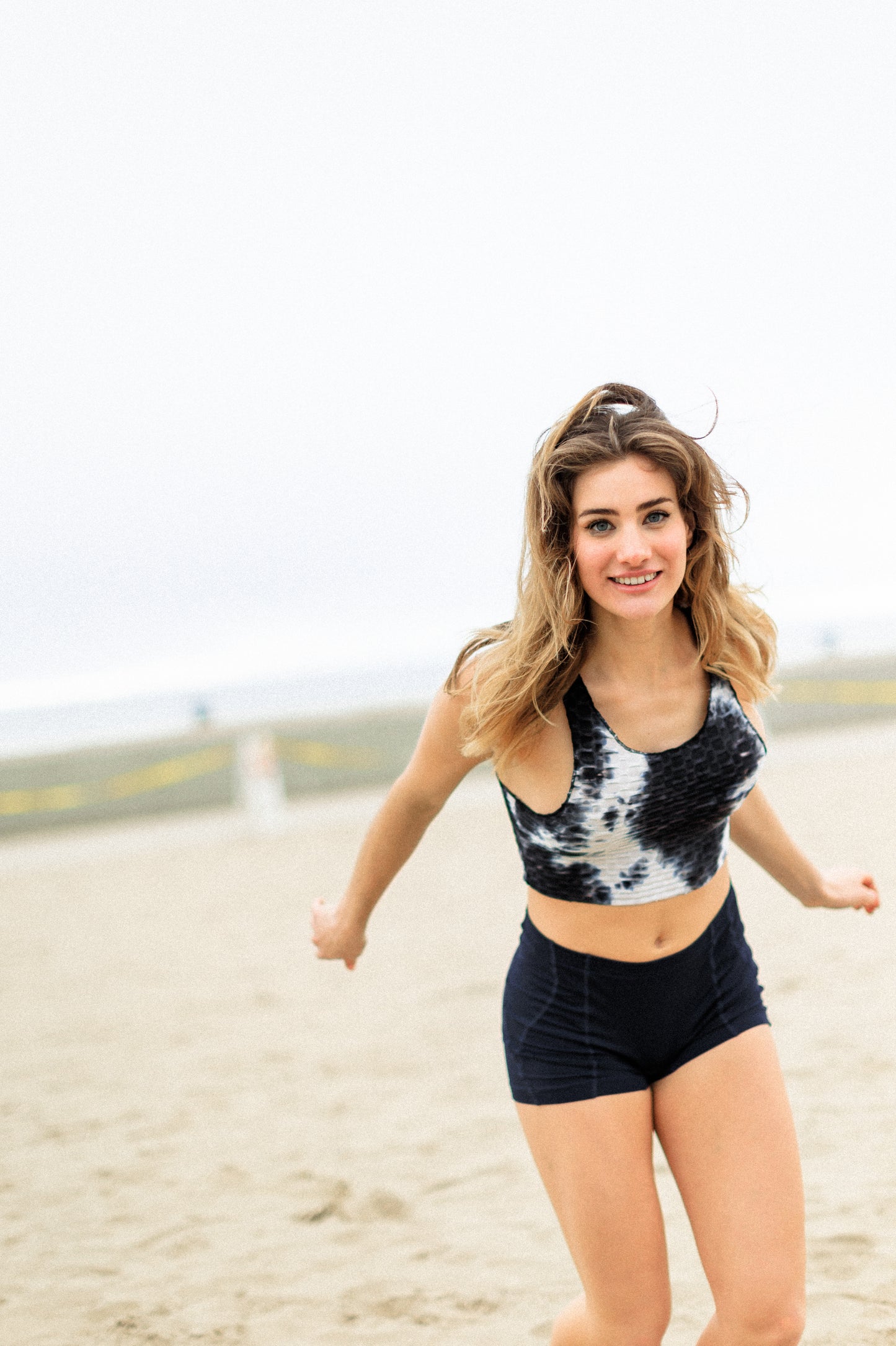 Cropped Textured Tie-Dye Ocean Tank